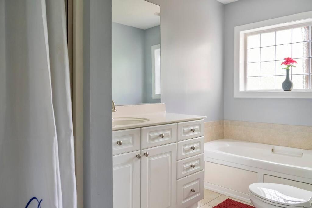 Private Room Balcony And Bathroom In Charleston Eksteriør billede